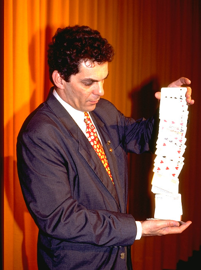 Jean-Luc le magicien, auteur de Magie des Cartes